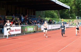 100m Leoni 3