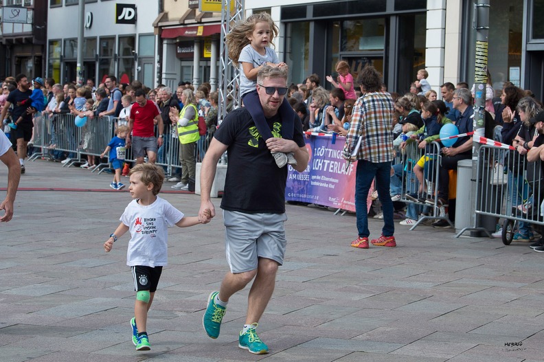 Altstadtlauf-2023 15 - Altstadtlauf-2023_15.jpg Altstadtlauf-2023_15.jpg