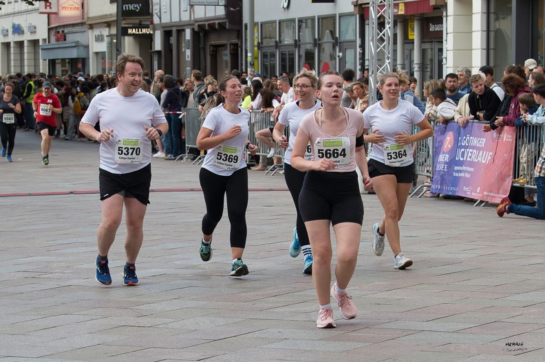 Altstadtlauf-2023 152 - Altstadtlauf-2023_152.jpg Altstadtlauf-2023_152.jpg