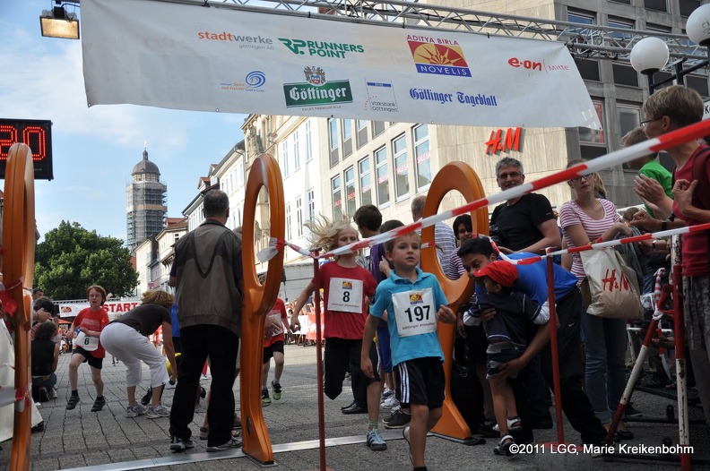 altstadtlauf2011 18-35-10 065 - altstadtlauf2011_18-35-10_065.JPG altstadtlauf2011_18-35-10_065.JPG