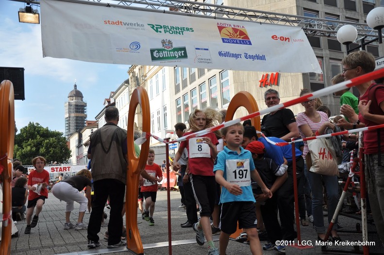 altstadtlauf2011 18-35-10 066 - altstadtlauf2011_18-35-10_066.JPG altstadtlauf2011_18-35-10_066.JPG