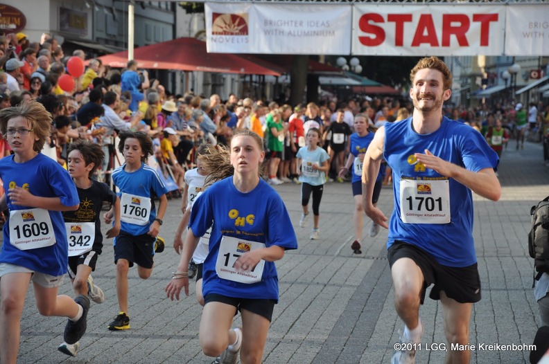 altstadtlauf2011 18-53-00 200 - altstadtlauf2011_18-53-00_200.JPG altstadtlauf2011_18-53-00_200.JPG