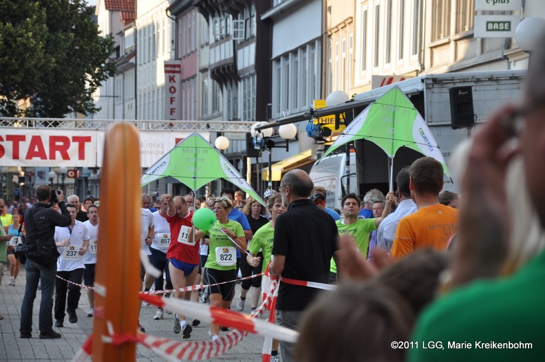 altstadtlauf2011 19-24-44 318 - altstadtlauf2011_19-24-44_318.JPG altstadtlauf2011_19-24-44_318.JPG