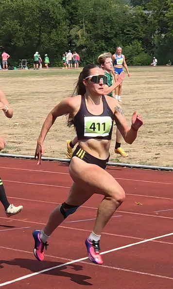 100m An.jpg